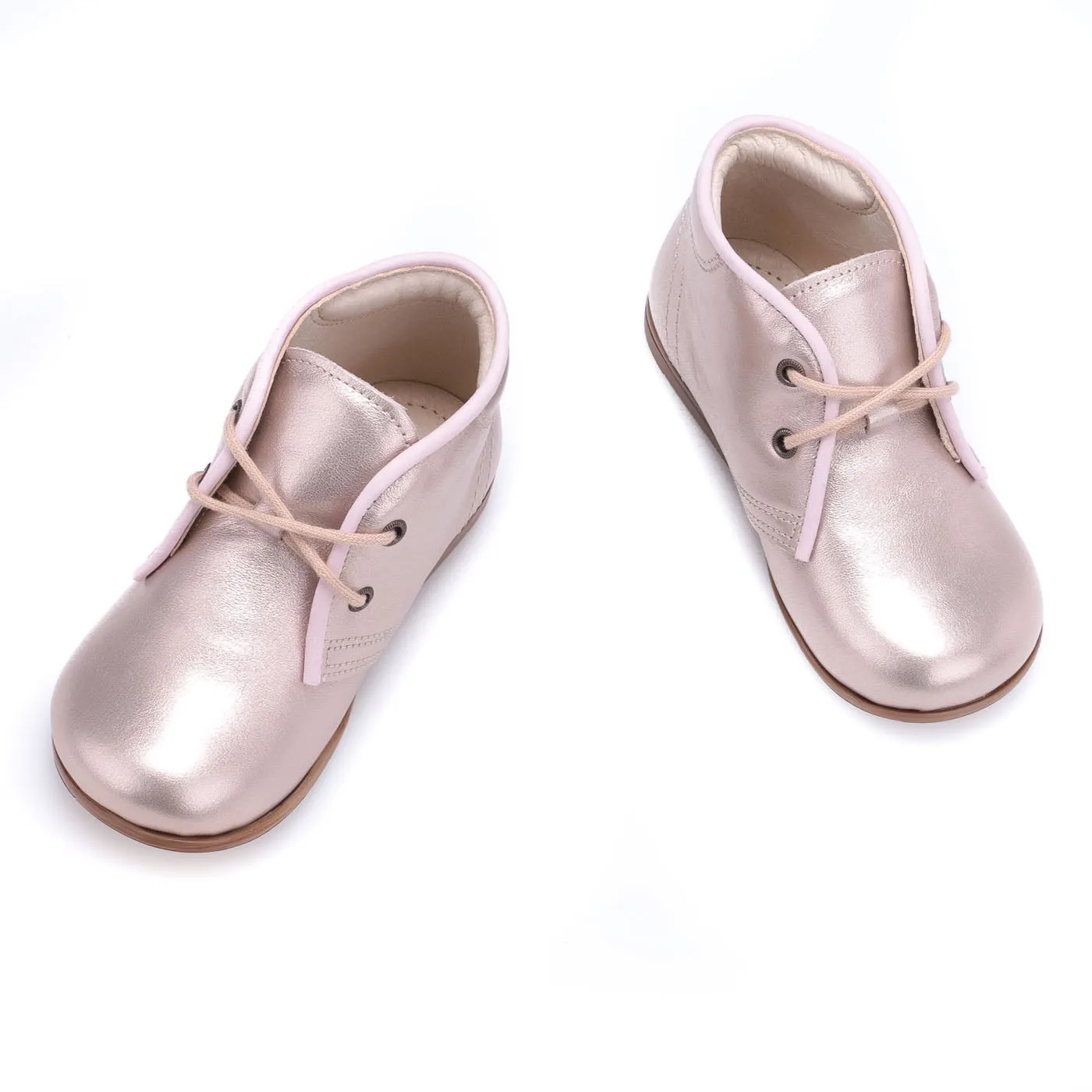 (2195-37) Emel first shoes