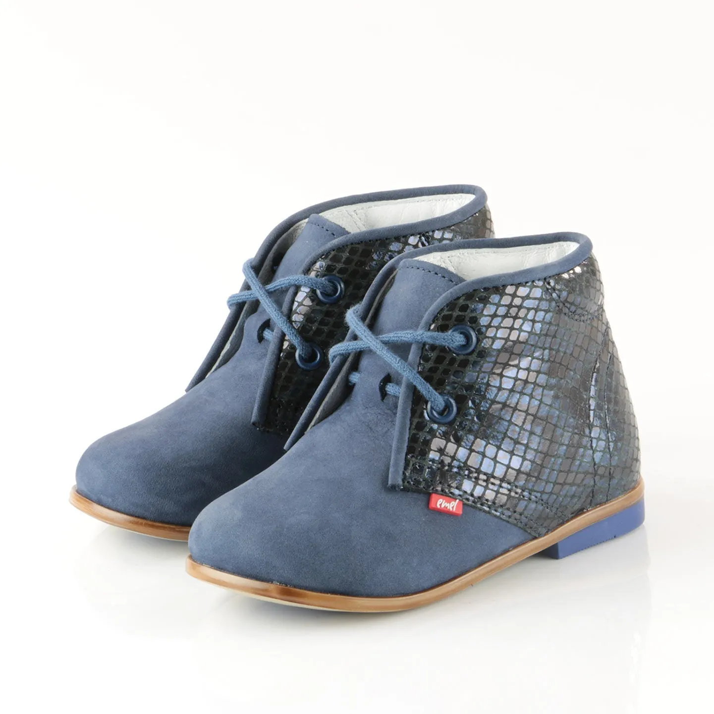 (2195A-1) Navy Lace Up Classics