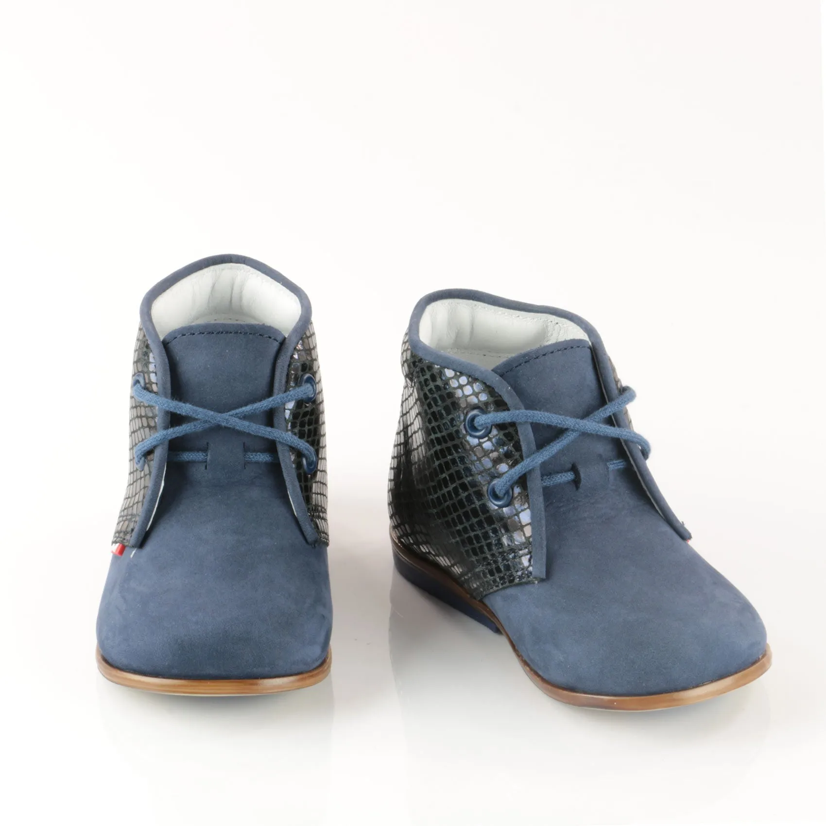 (2195A-1) Navy Lace Up Classics