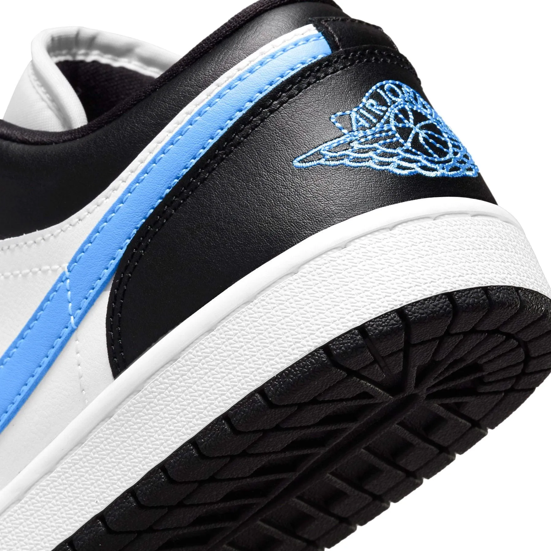 Air Jordan 1 Low Wmns 'Black University Blue'