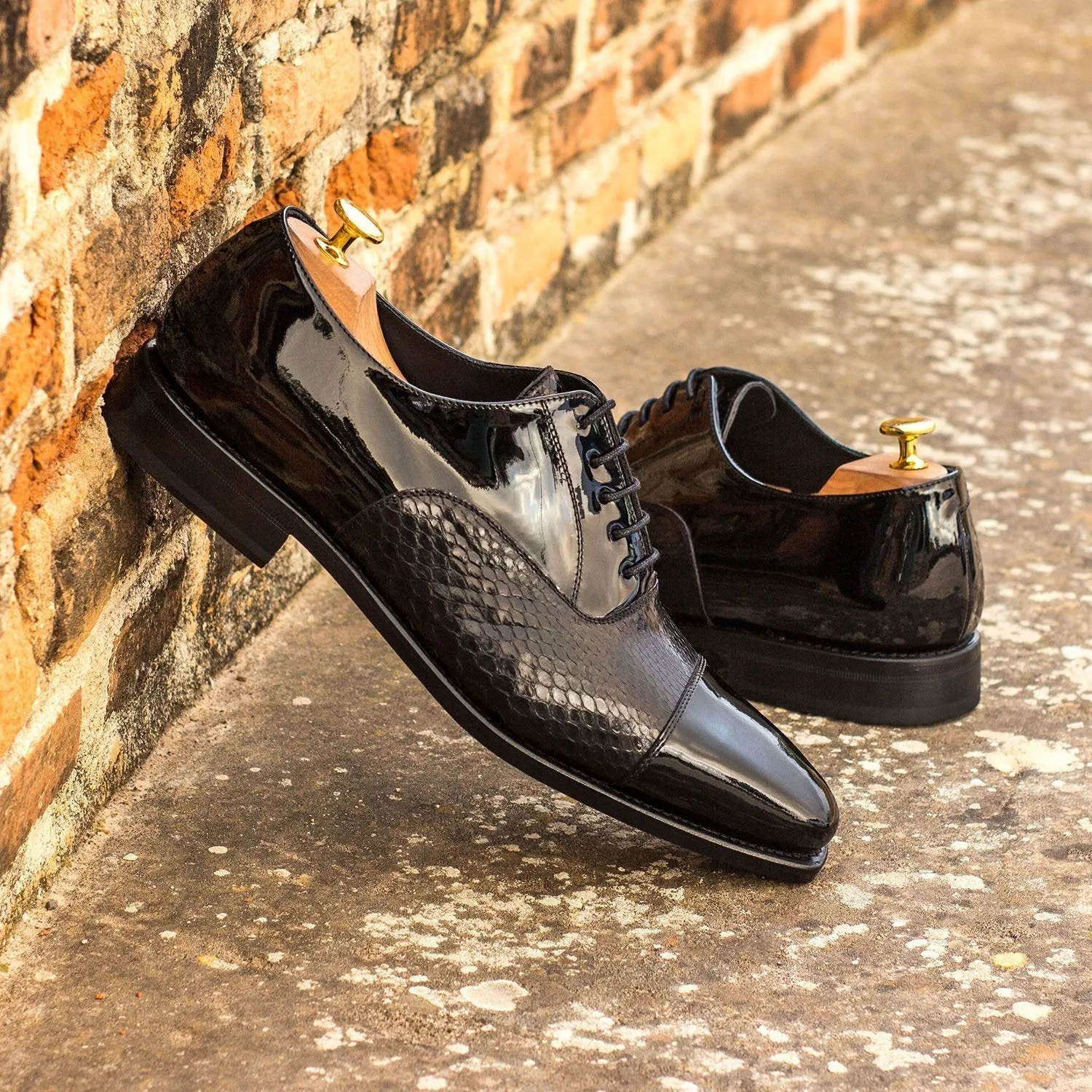 Ambrogio Bespoke Custom Men's Shoes Black Exotic Snake-Skin / Patent Leather Oxfords (AMB1901)