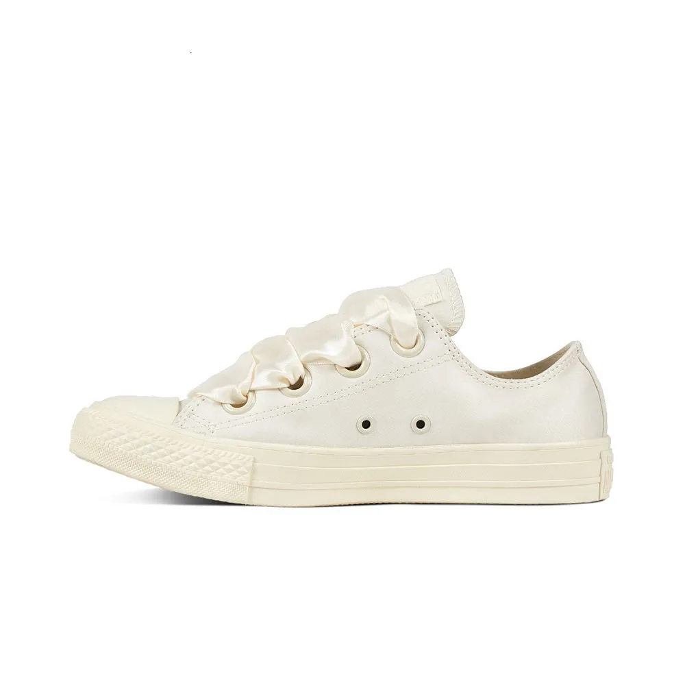 Chuck Taylor All Star Big Eyelets Ox