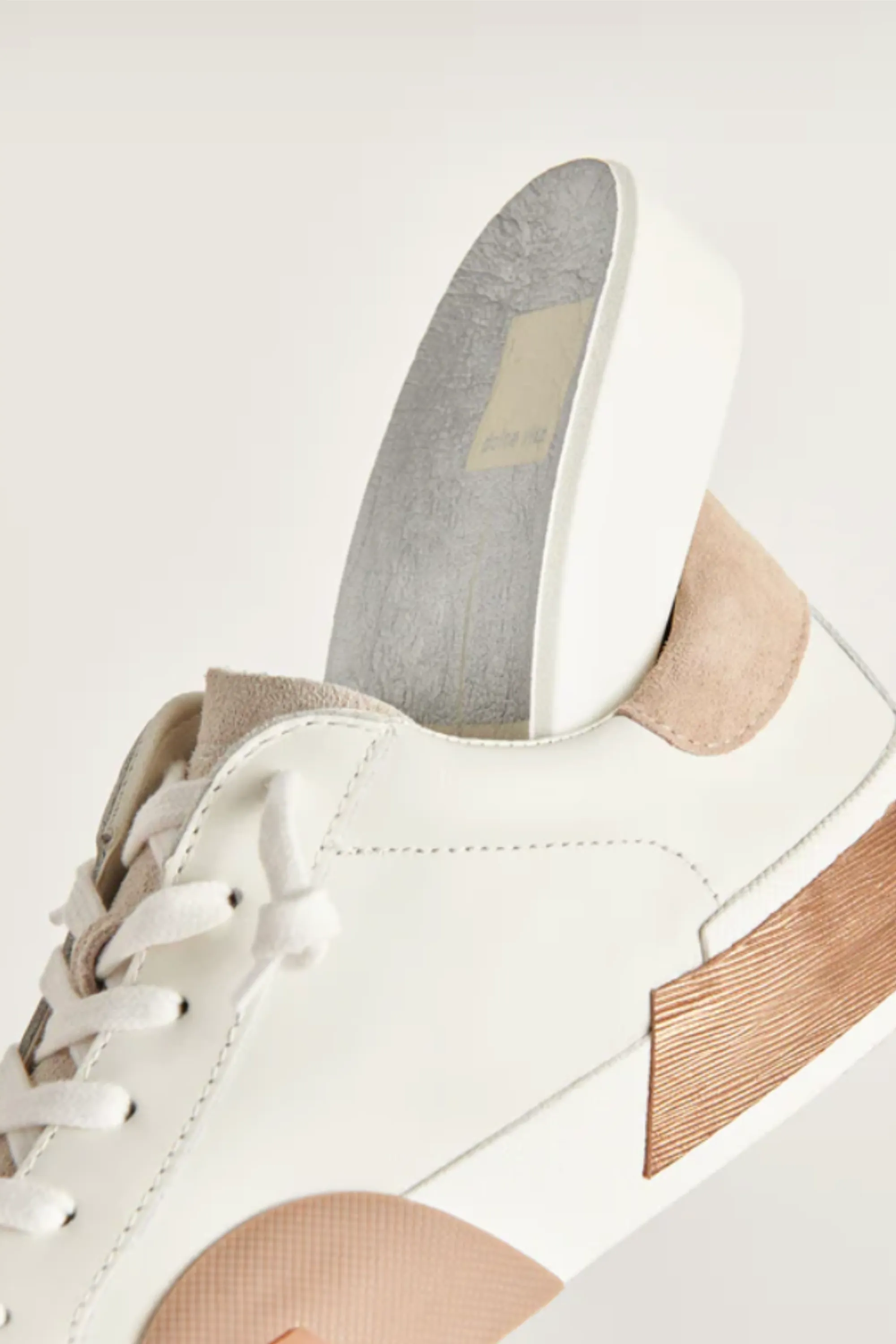 Dolce Vita Zina Sneaker