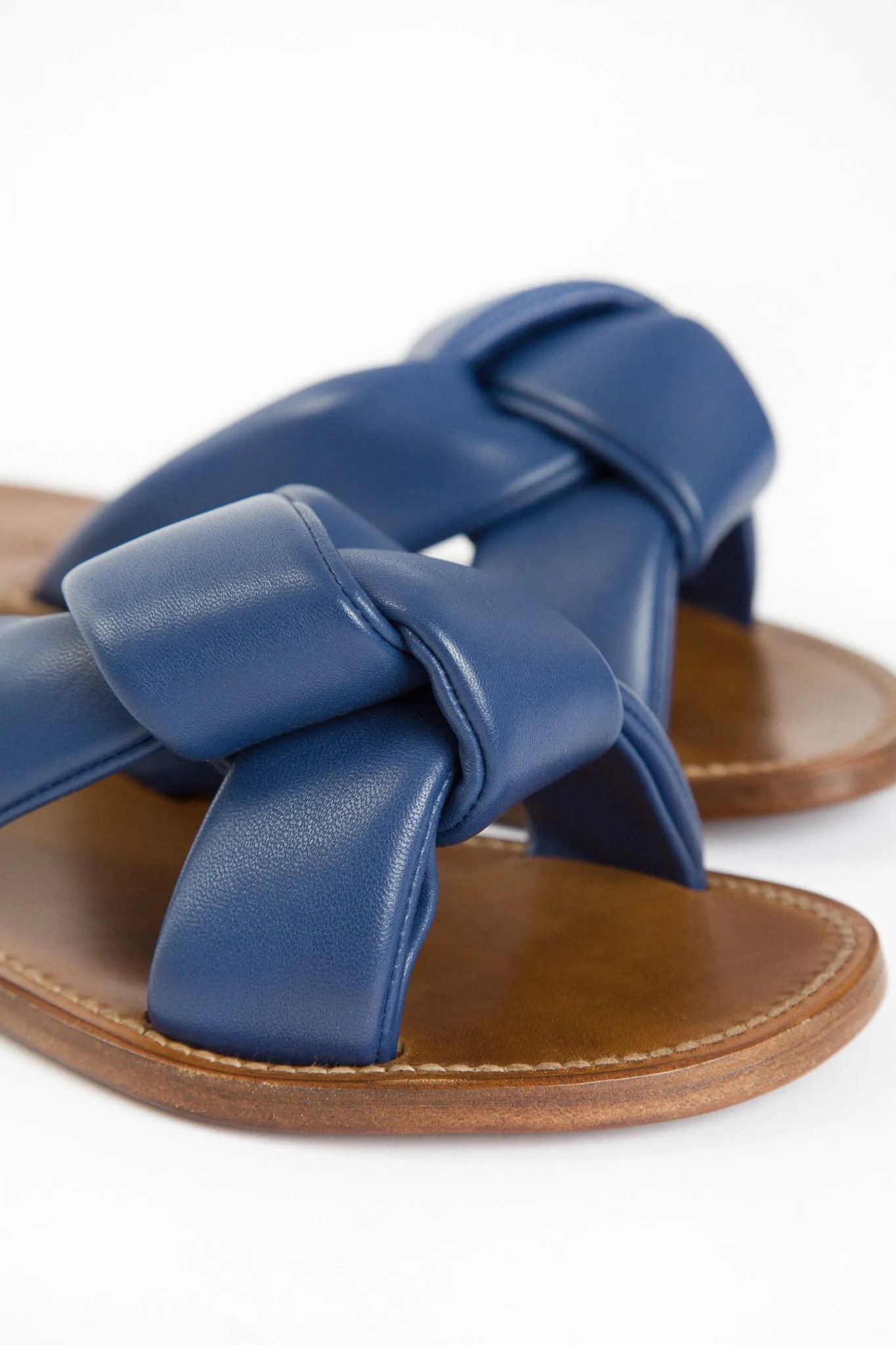 KNOTTED SANDAL IN ITALIAN LEATHER COBALT - SIZE 39