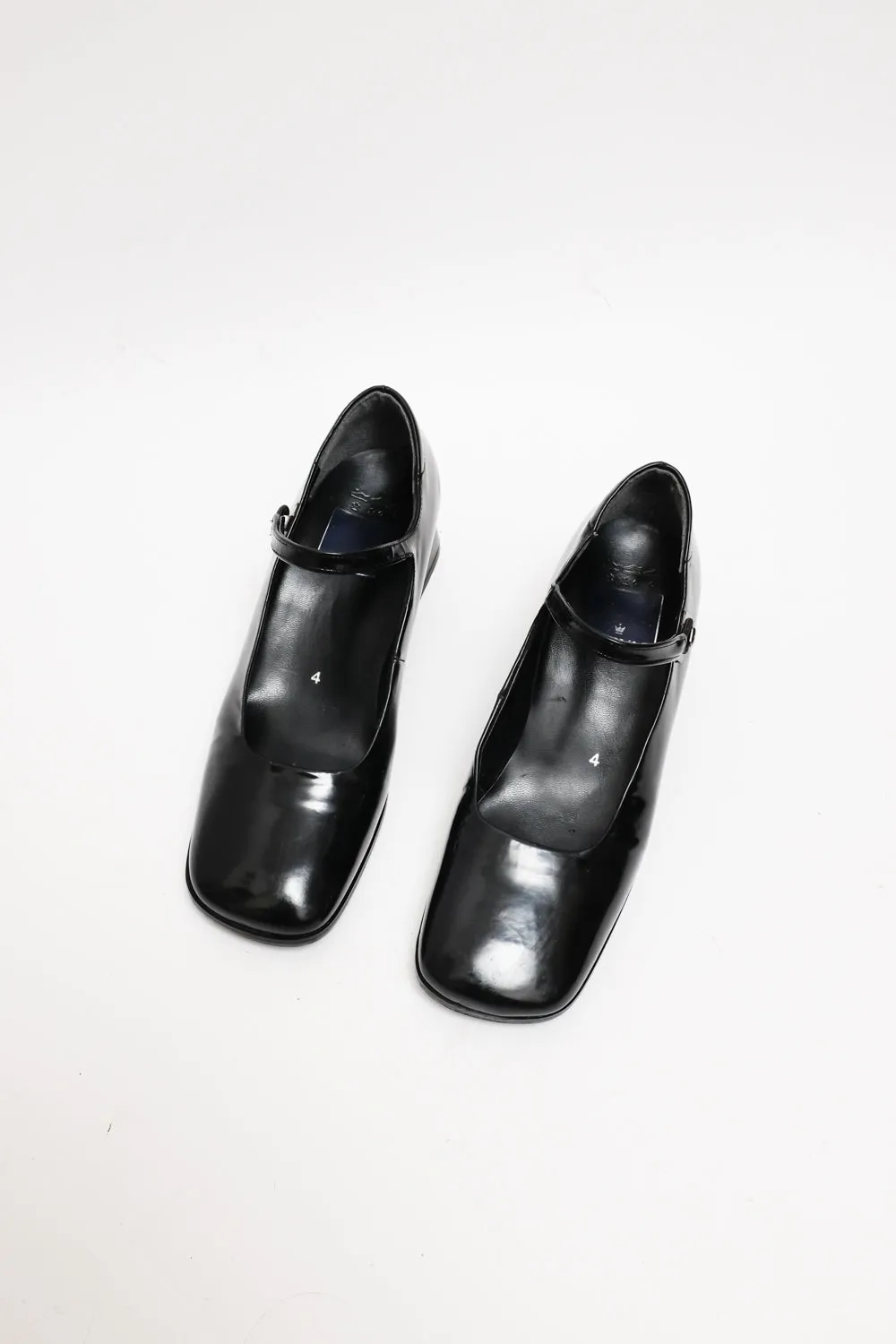 MARY JANE BLACK PATENT LEATHER SHOES 37