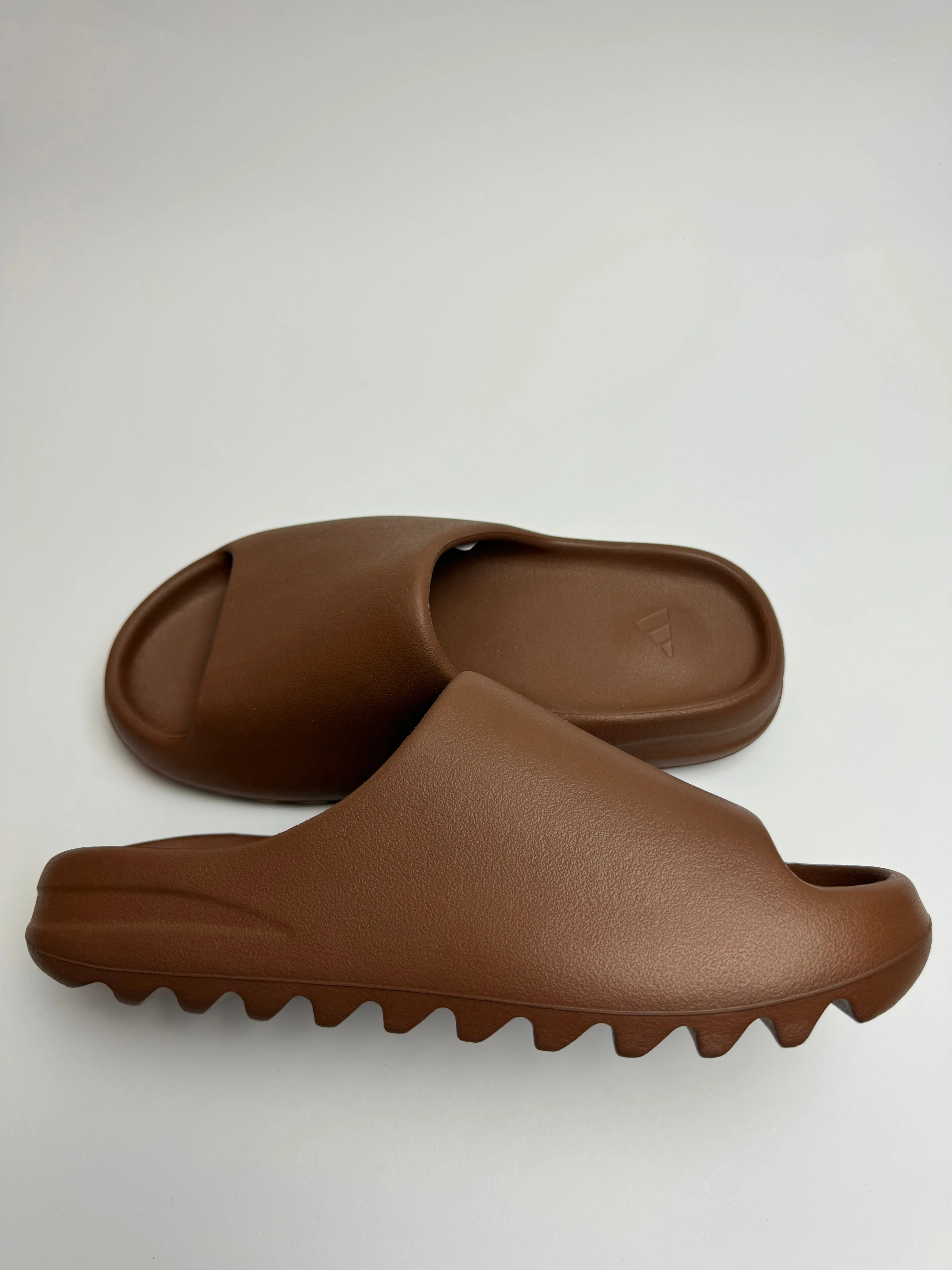 Yeezy Slide "Flax"